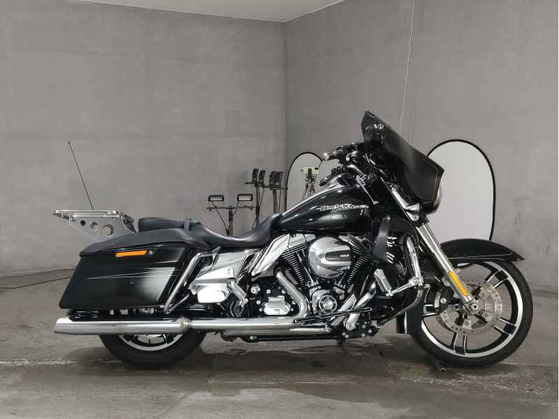 Harley-Davidson Street Glide FLHXS1690 2014