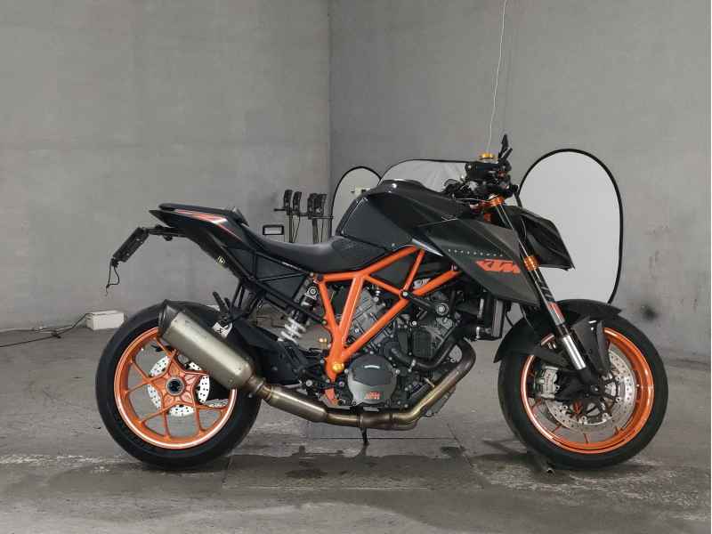 KTM 1290 Super Duke R 2015