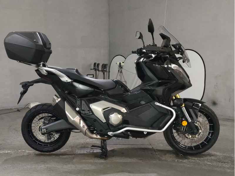 Honda X-Adv 750 2021