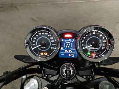 Kawasaki Z650RS 2024