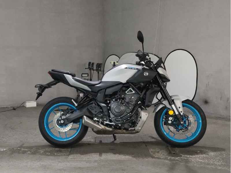 Yamaha MT-07 2025