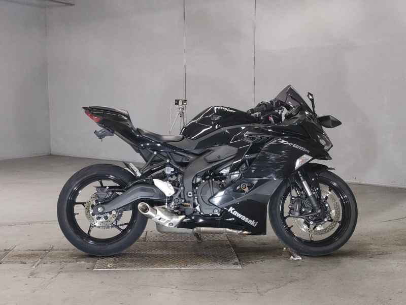 Kawasaki Ninja ZX-25R 2022