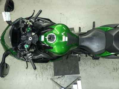 Kawasaki Ninja H2 SX 2024