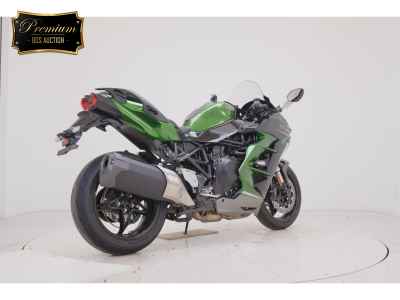 Kawasaki Ninja H2 SX 2024