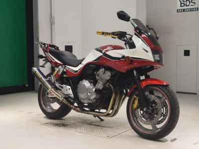 Honda CB400SFV Boldor 2010