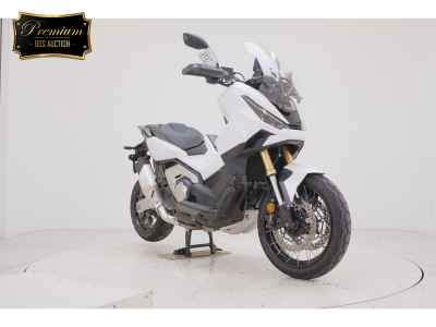 Honda X-Adv 750 2025