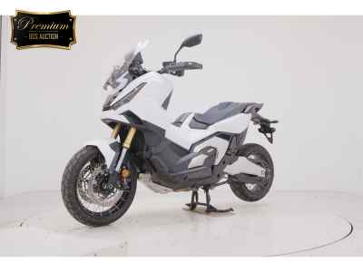 Honda X-Adv 750 2025