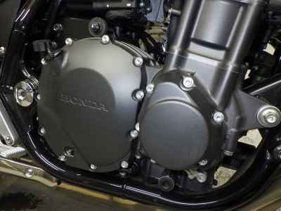 Honda CB1300SF 2024