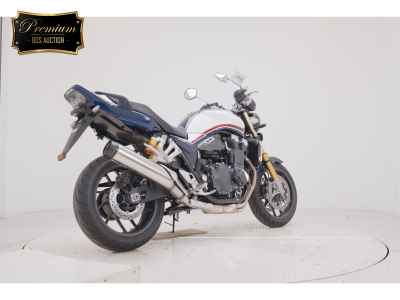 Honda CB1300SF 2024