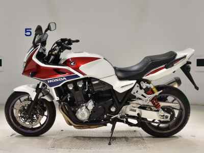 Honda CB1300 Super Boldor 2014