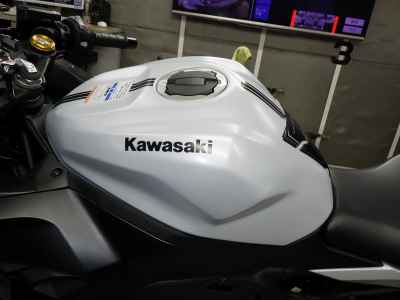Kawasaki Ninja ZX-4R 2025