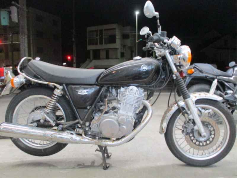 Yamaha SR400 2019