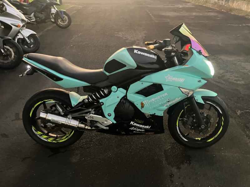 Kawasaki Ninja 400R 2013