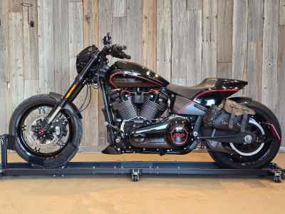 Harley-Davidson Softail FXDR1870 2018