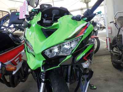 Kawasaki Ninja ZX-25R 2022