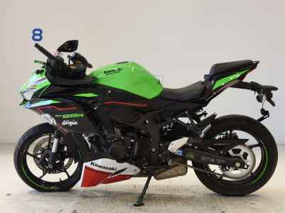 Kawasaki Ninja ZX-25R 2022