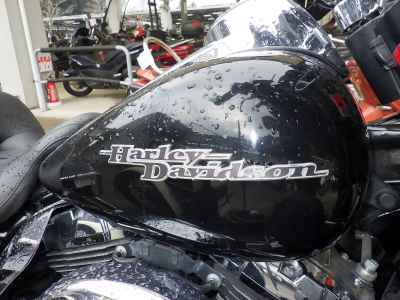 Harley-Davidson Street Glide FLHX1690 2011