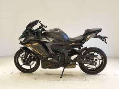 Kawasaki Ninja ZX-25R KRT Edition 2022