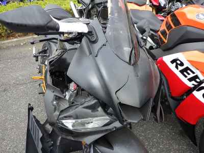 Yamaha YZF-R25 2021