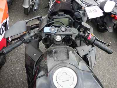 Yamaha YZF-R25 2021