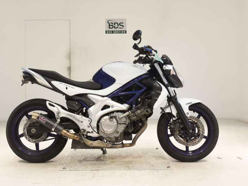 Suzuki Gladius SFV400 2014