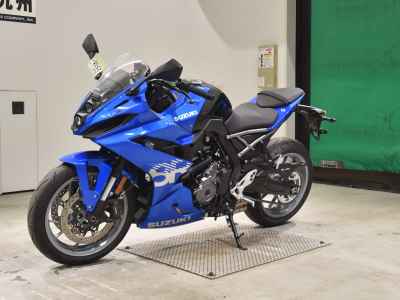 Suzuki GSX-8R 2024