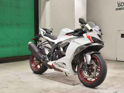 Kawasaki Ninja ZX-6R 2025