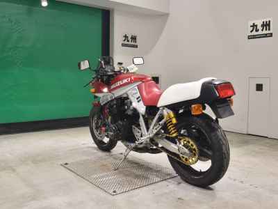 Suzuki GSX1100S Katana 2023