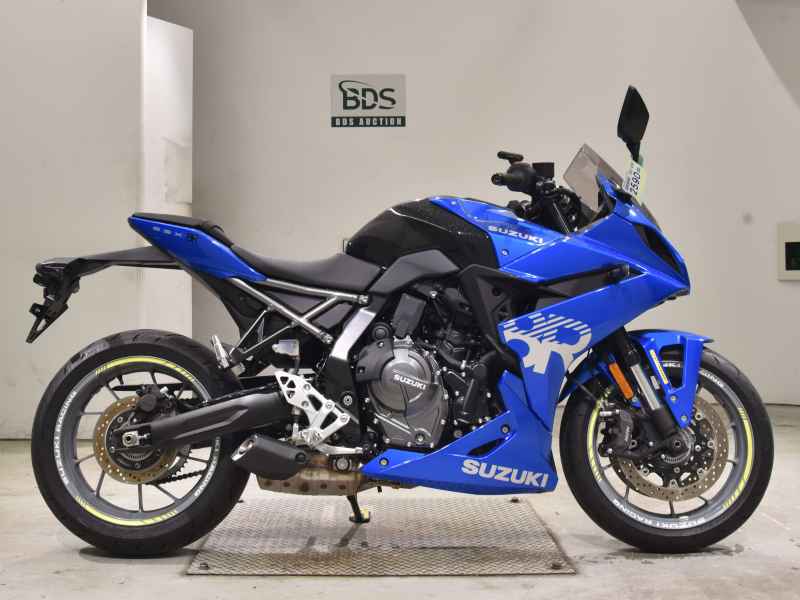 Suzuki GSX-8R 2024