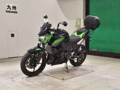 Kawasaki Z400 2022