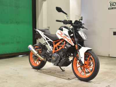 KTM 390 Duke 2021