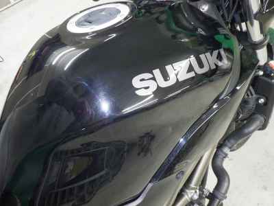 Suzuki SV650X 2022