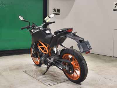 KTM 390 Duke 2015