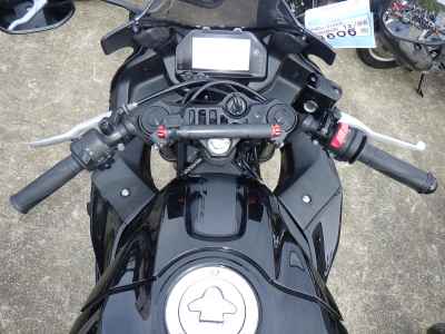 Yamaha YZF-R25 2020