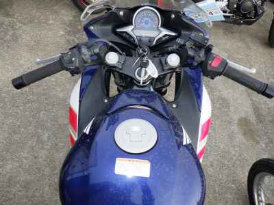 Honda CBR250R 2011