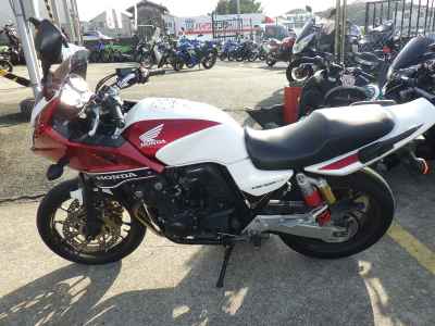 Honda CB400 Super Boldor 2014