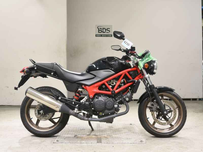 Honda VTR250 2015
