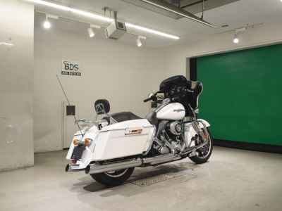 Harley-Davidson Street Glide FLHX1580 2011