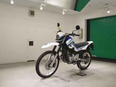 Yamaha XT250 Serow 2018