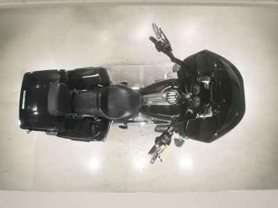 Harley-Davidson Road Glide FLTRXS1690 2014