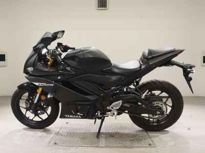 Yamaha YZF-R25 2019