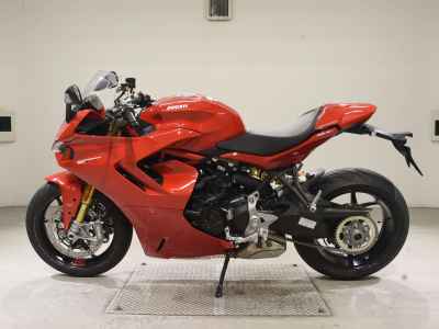Ducati Supersport 950 S 2025