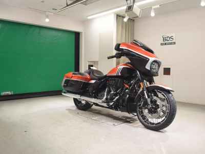 Harley-Davidson FLHXSE1980 CVO 2025