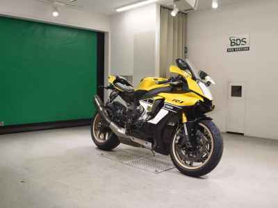 Yamaha YZF-R1 2016