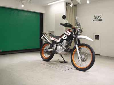 Yamaha XT250 Serow 2016