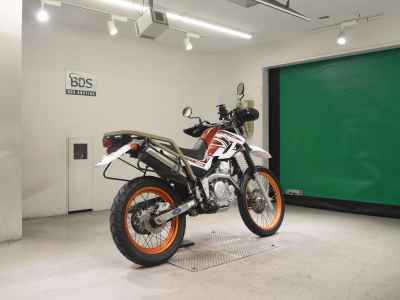 Yamaha XT250 Serow 2016