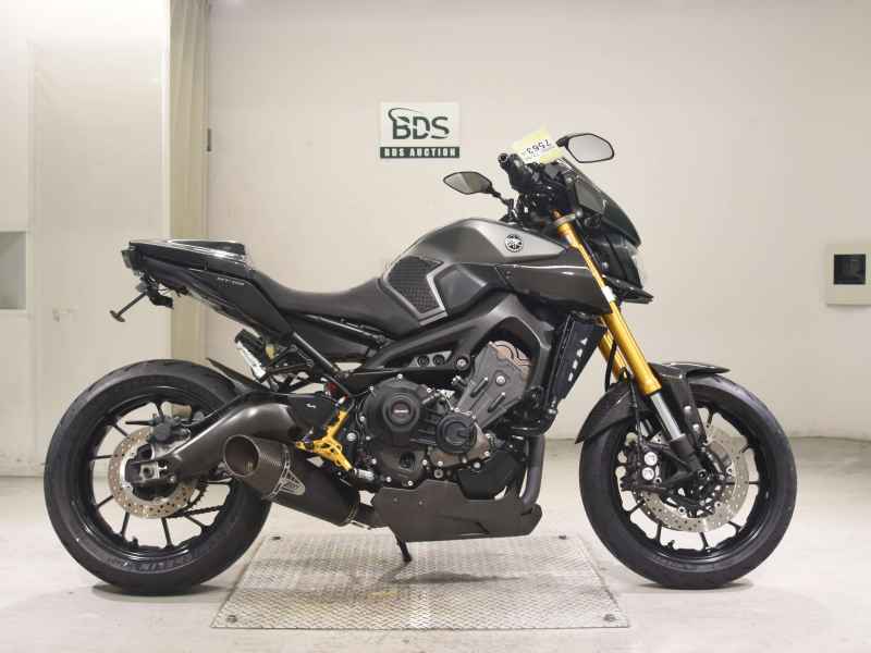 Yamaha MT-09 2015