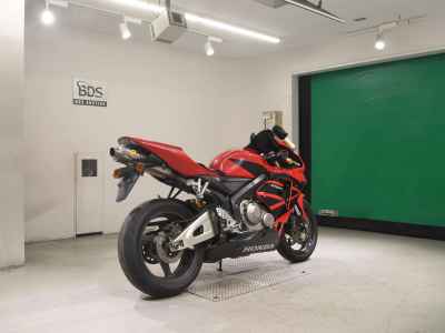 Honda CBR600RR 2005