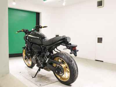 Yamaha XSR700 2023