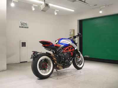MV Agusta Brutale 800 Dragster RR 2019